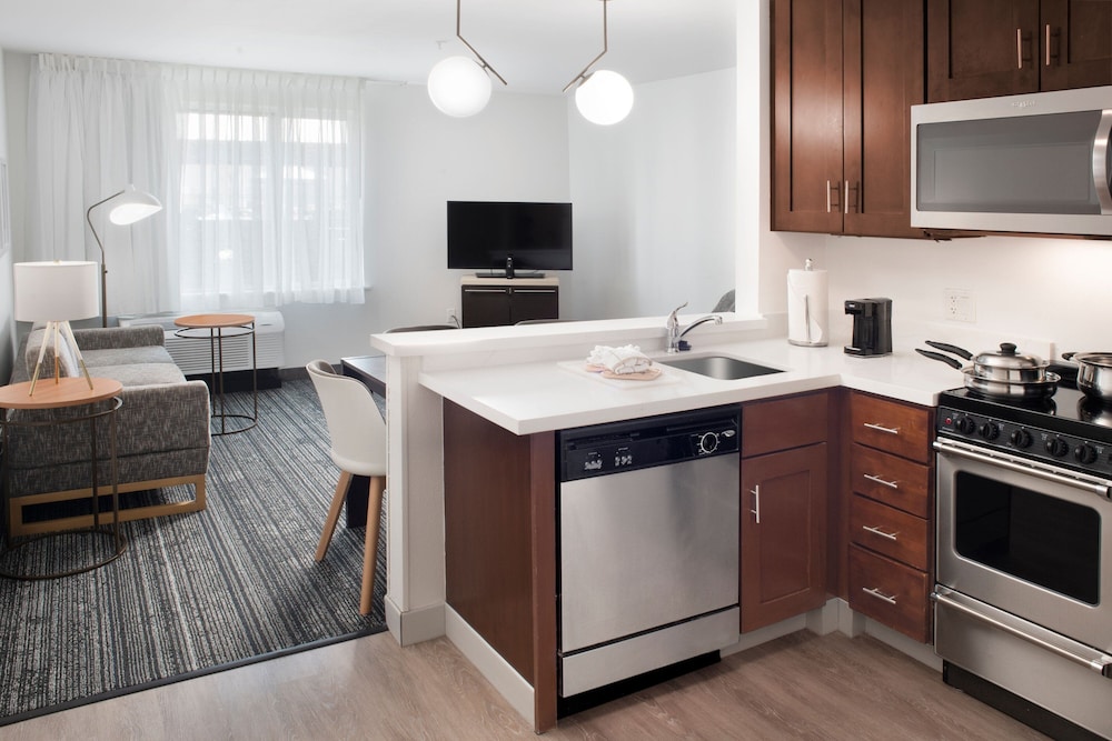 Suite, 2 Bedrooms photo 1