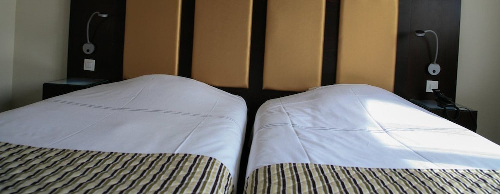 Standard Double Room, 1 Queen Bed photo 3