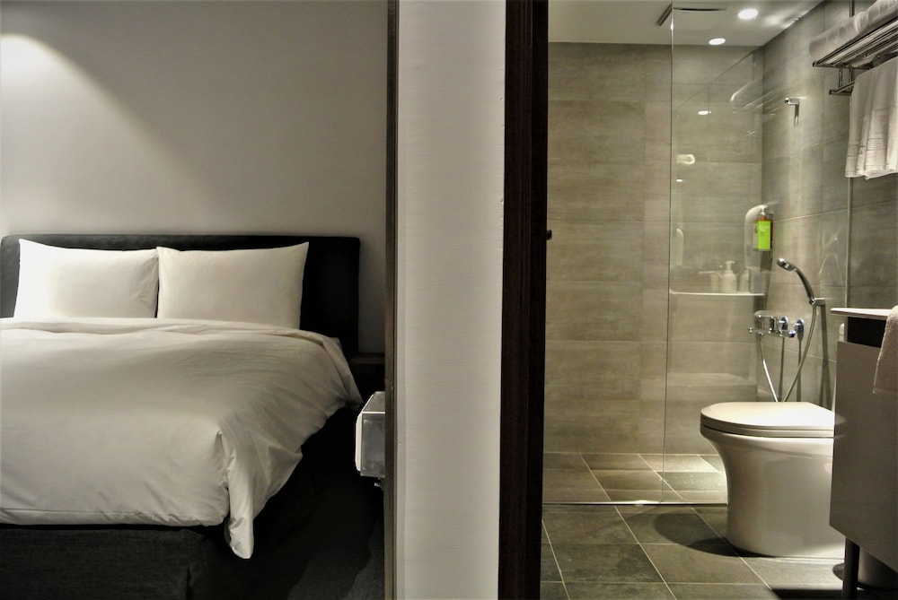 Superior Double Room - Photo 3