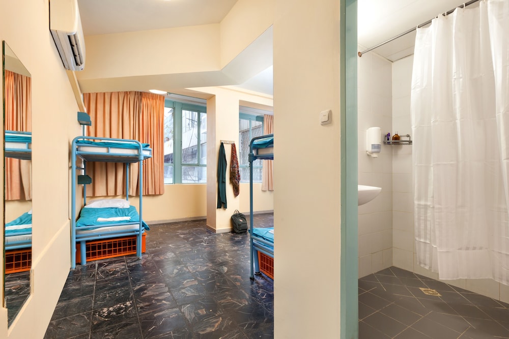 Shared Dormitory, Mixed Dorm (8 beds) photo 1