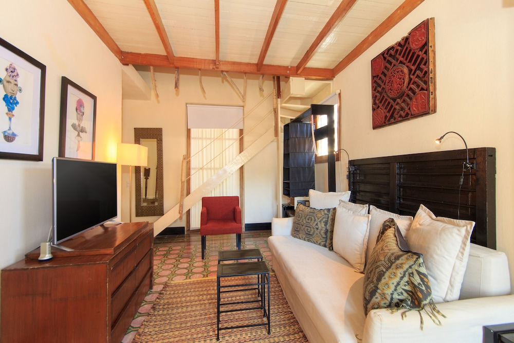 Luxury Room - Photo 12