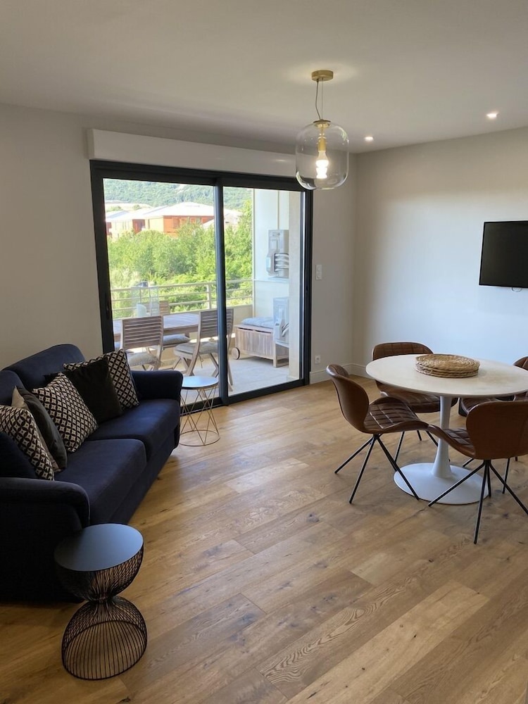 Superior Apartment, Ensuite - Photo 10