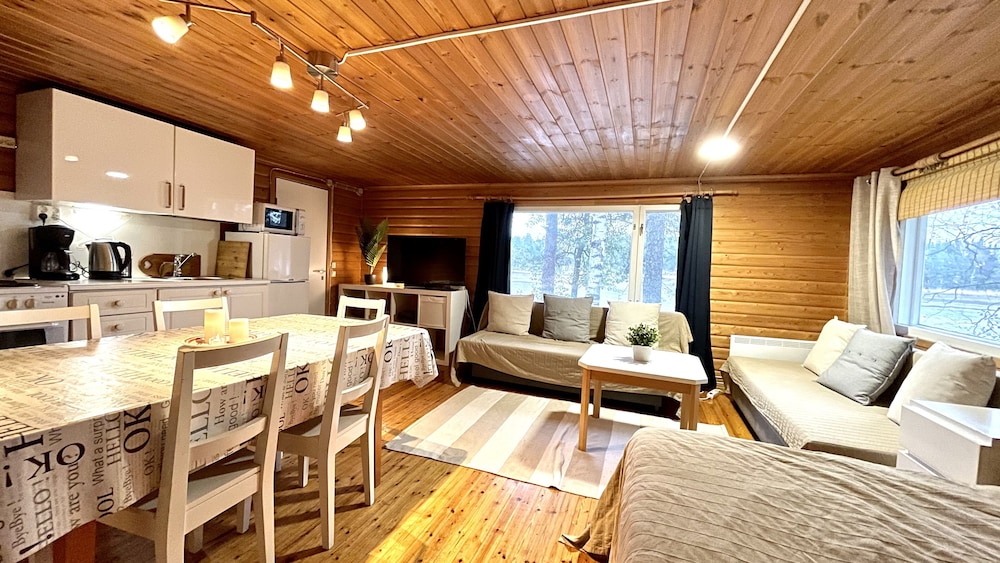 Traditional Cabin, Sauna, Beach View photo 1