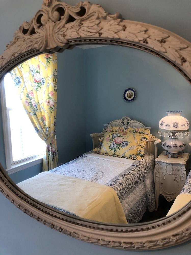 Room 22