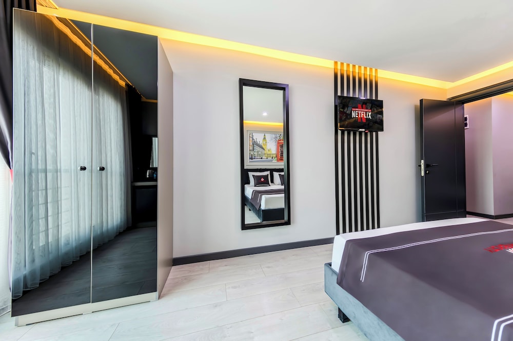 Deluxe Triple Room - Photo 7
