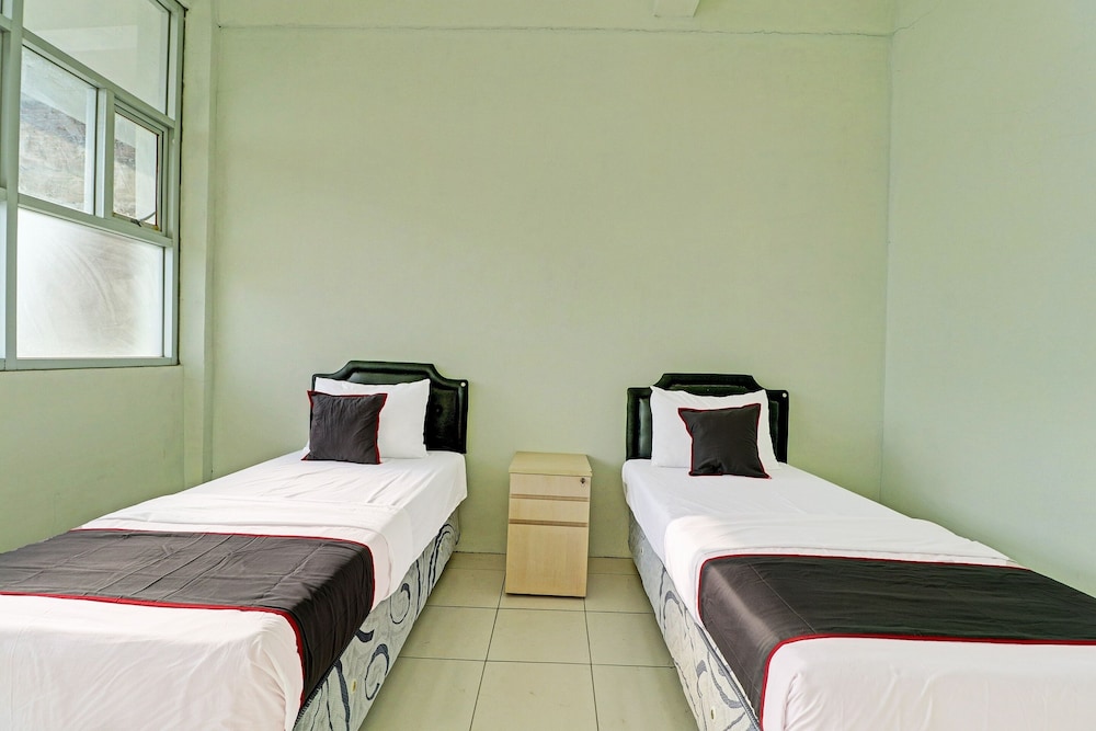 Deluxe Twin Room - Photo 5