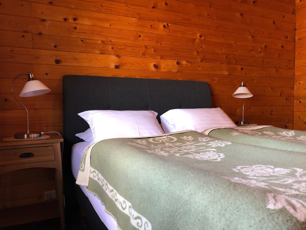 Standard Double Room, 1 Queen Bed