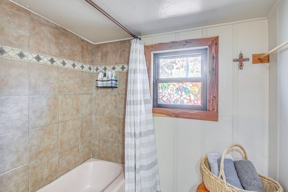 House (2 Bedrooms) photo 3