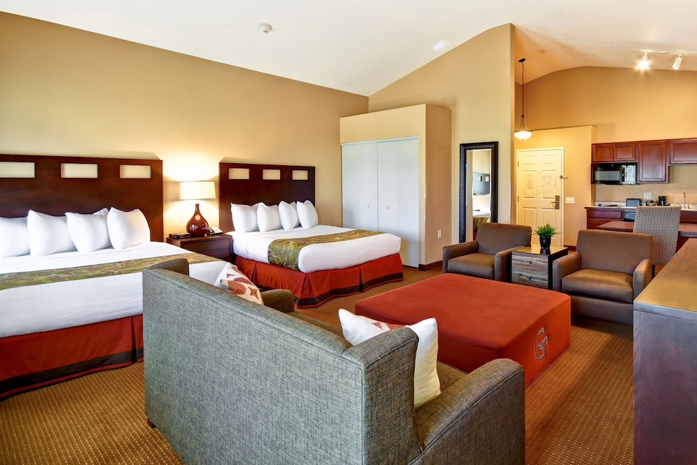 Studio Suite, 2 Queen Beds, Non Smoking - Photo 2
