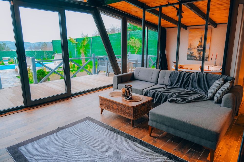 Executive Bungalow