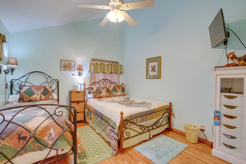 House (2 Bedrooms) photo 1