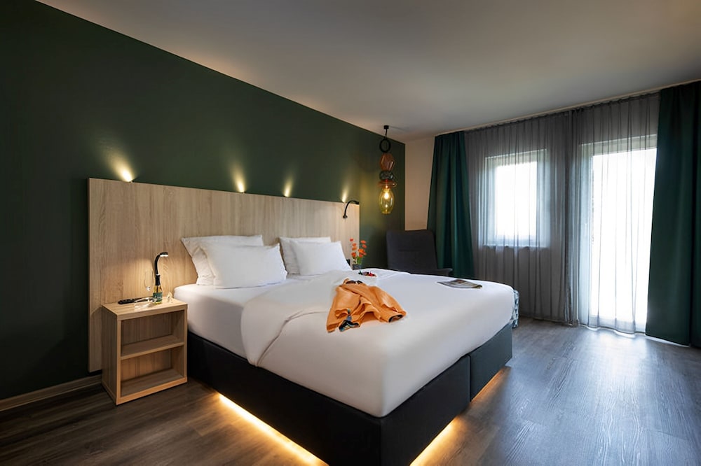 Superior Twin Room photo 2