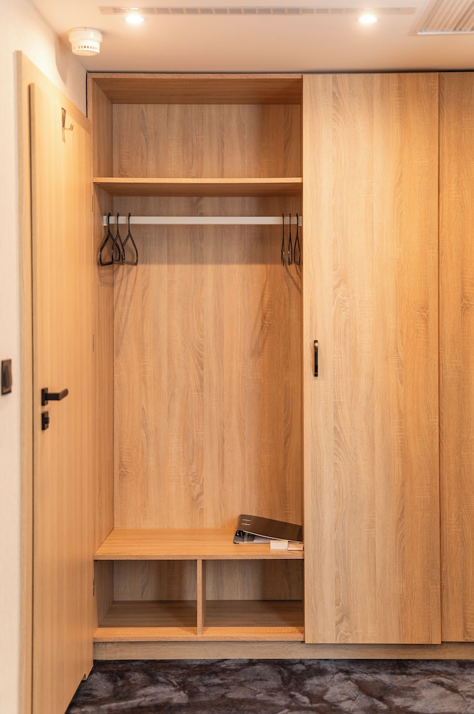 Superior Room - Photo 9