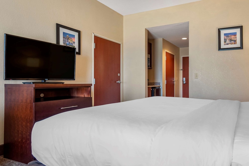 Standard Room, Non Smoking - Photo 3