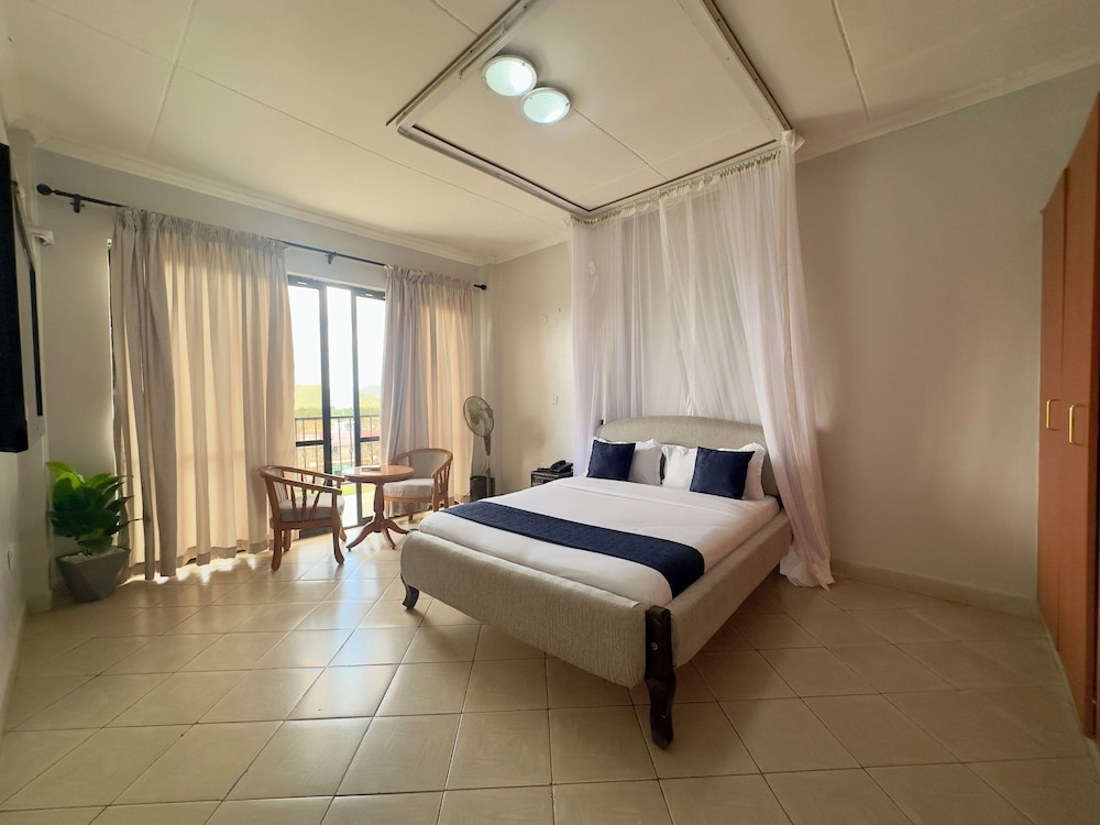 Deluxe Room, Balcony photo 1