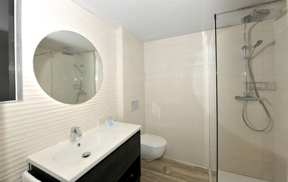 Superior Double or Twin Room - Photo 4