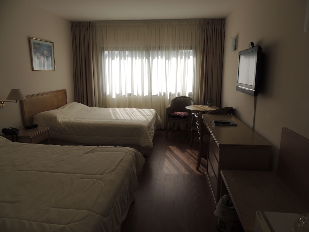 Superior Twin Room, Ocean View photo 1