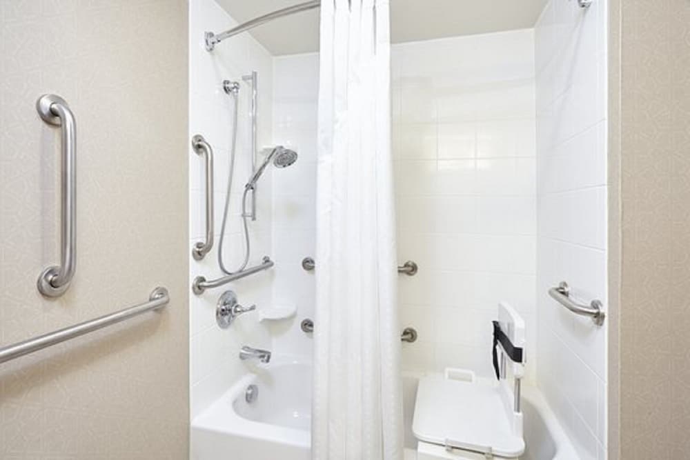 Room, Accessible (MOBILITY) - Photo 4