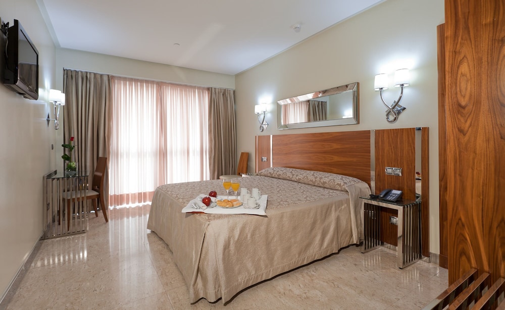 Panoramic Double Room, 1 Double Bed photo 2
