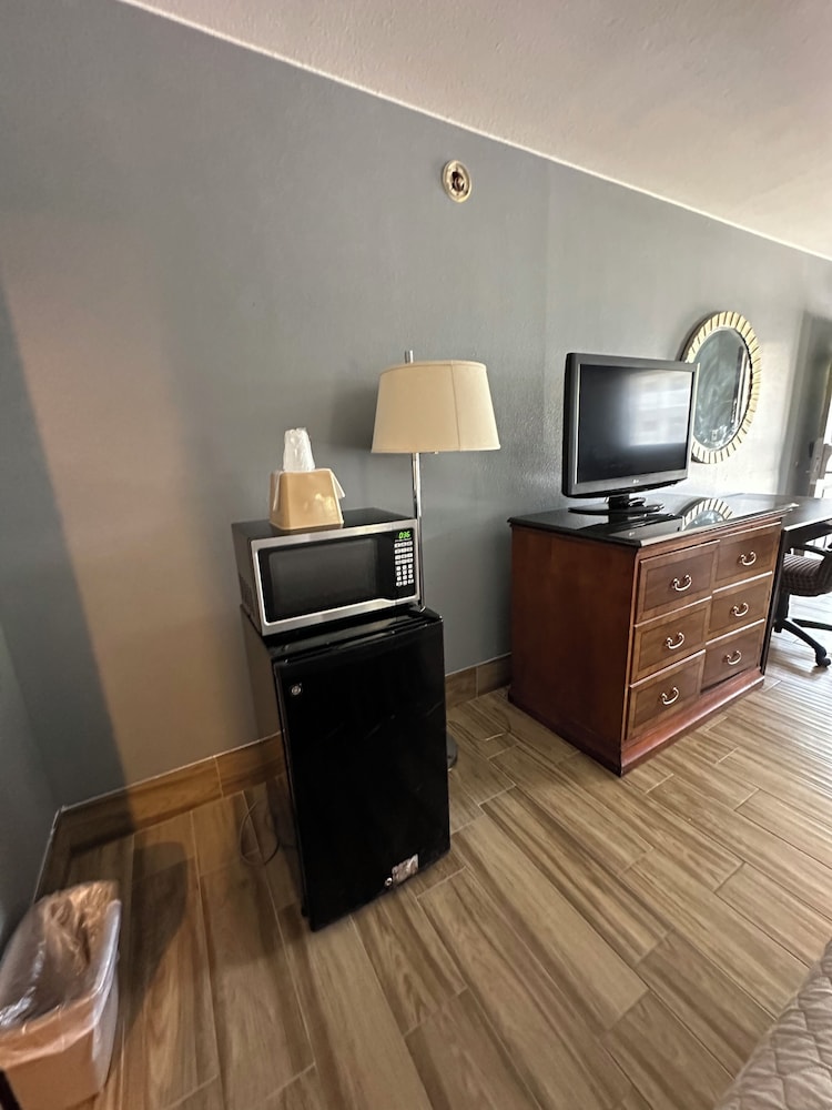 Basic Double Room - Photo 9