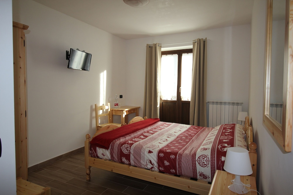 Quadruple Room photo 2