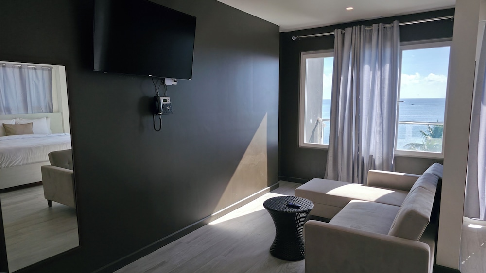 Premium Double Room photo 2