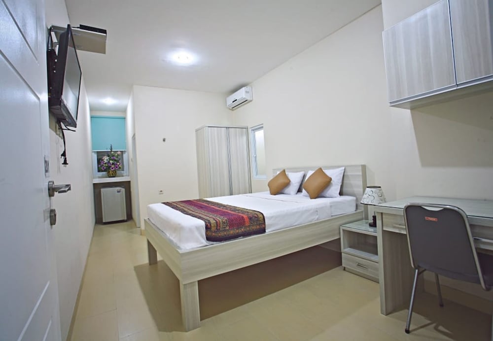 Business Room - Photo 1