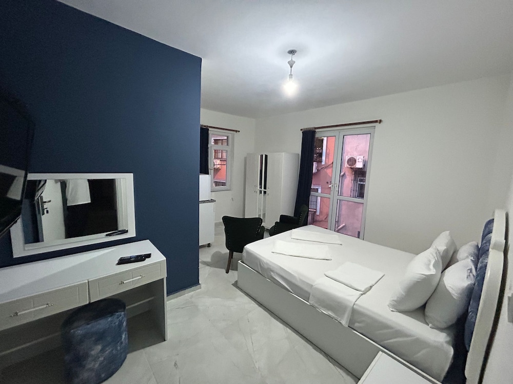 Deluxe Studio photo 1
