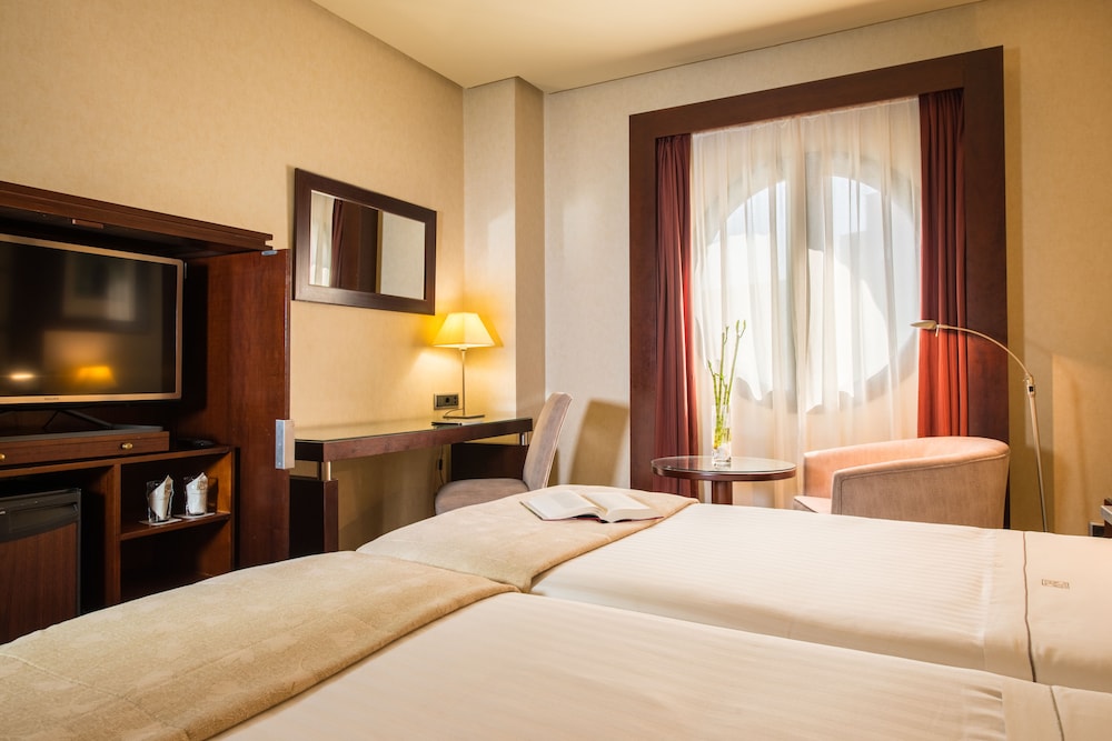 Double Room - Photo 3