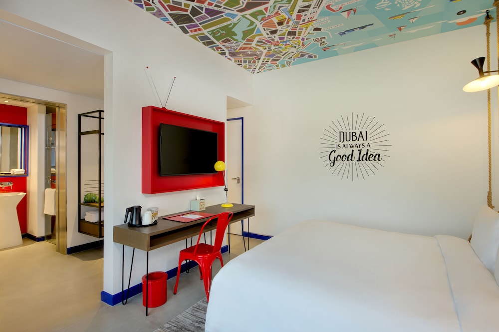 Room, 1 King Bed, City View photo 2
