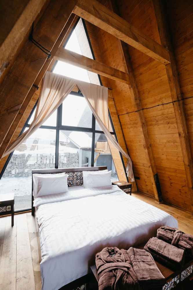 Deluxe Chalet photo 1