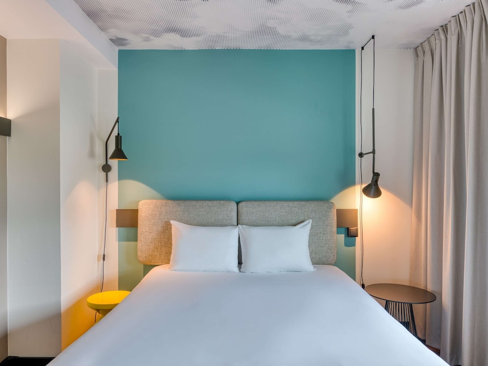Standard Double Room, 1 Queen Bed - Photo 8