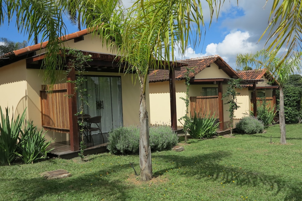 Superior Triple Room, Garden View photo 2
