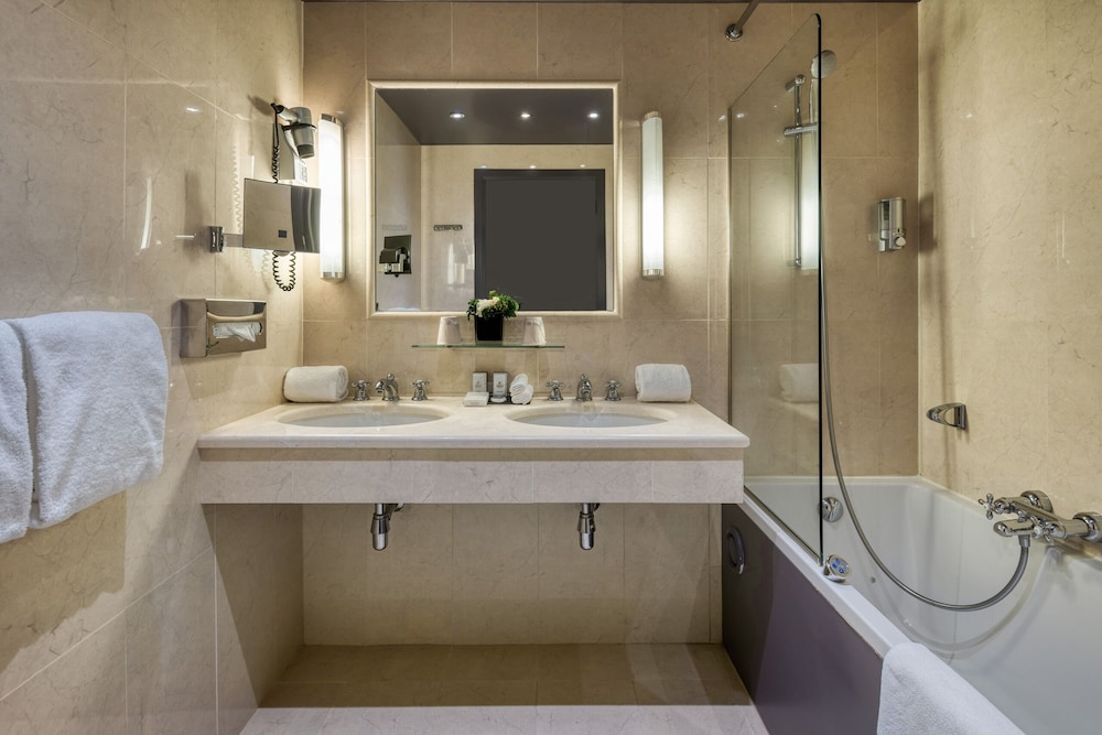 Executive Double Room, 1 King Bed - Photo 4