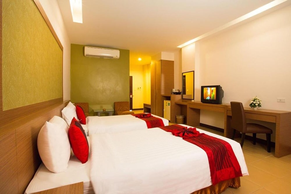 Superior Double or Twin Room - Photo 6
