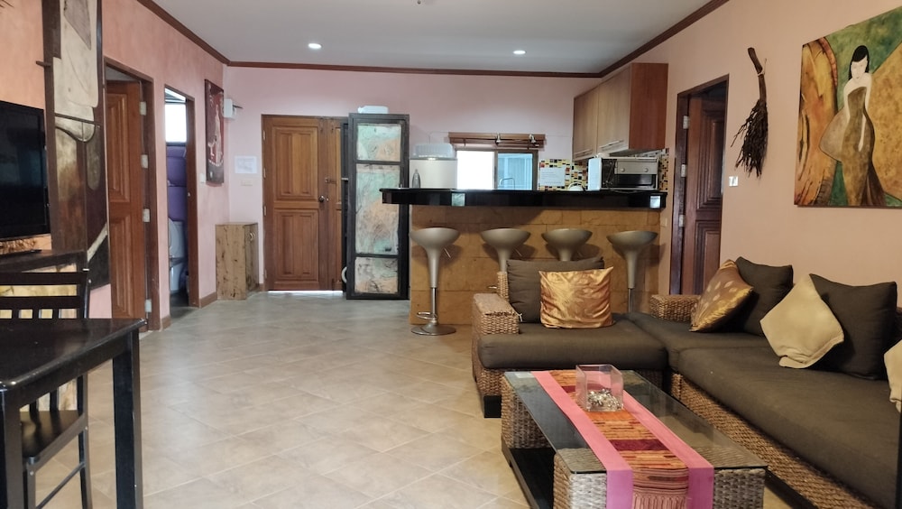 Standard Apartment, 2 Bedrooms, Terrace, Pool View - Photo 16