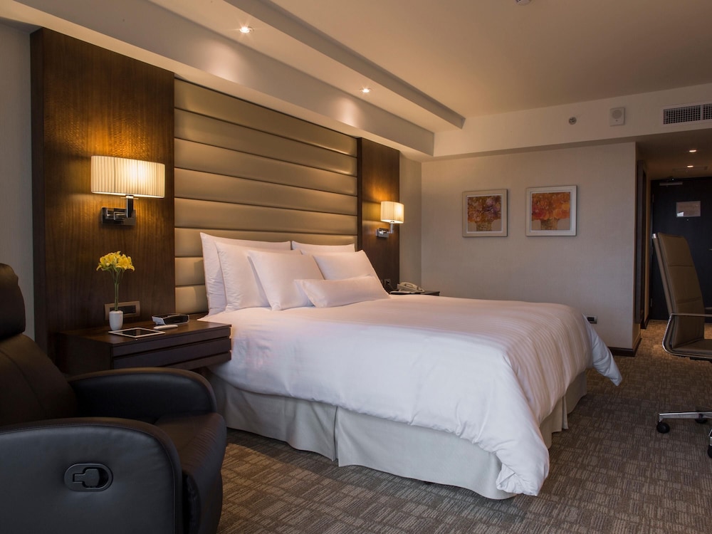 Swiss, Executive Room, 1 Double Bed photo 2