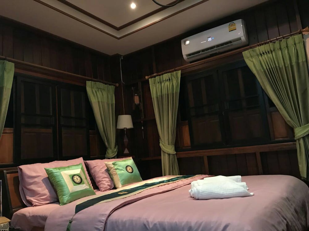Phop Phra Room photo 1