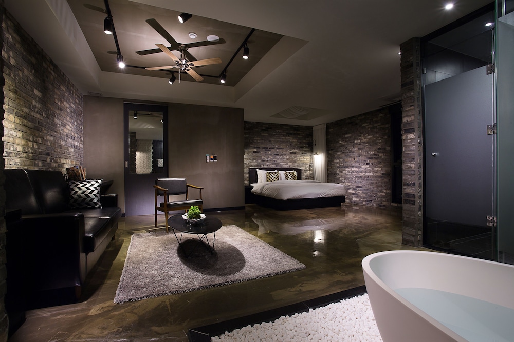 Premium Suite photo 2