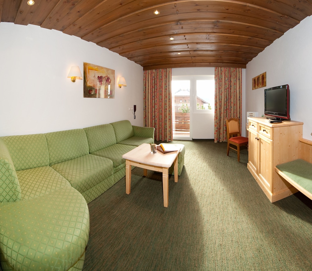 Suite photo 1