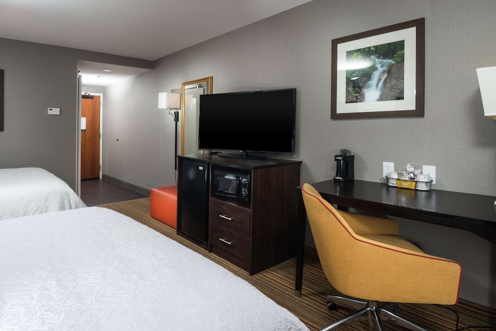 Room, Accessible photo 1