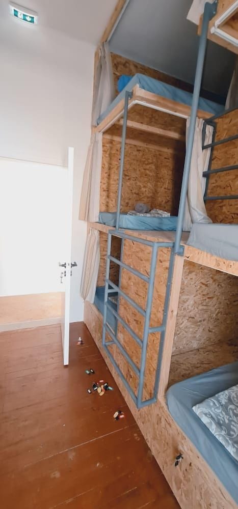 Economy Shared Dormitory, Mixed Dorm photo 2