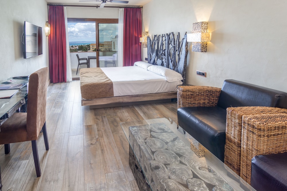Superior Double Room - Photo 10