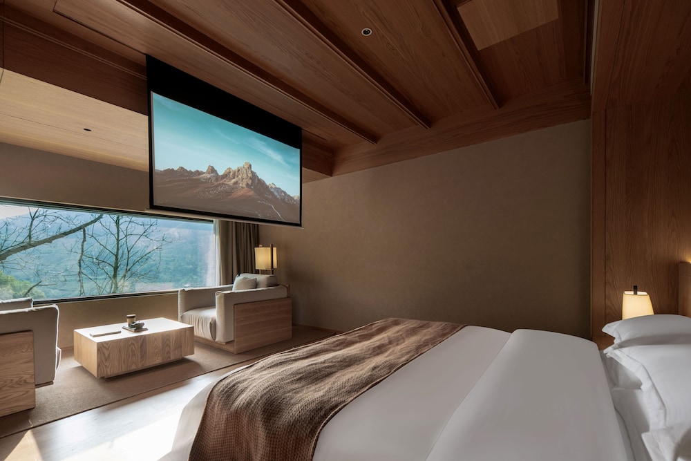 Superior Double Room, Hill View