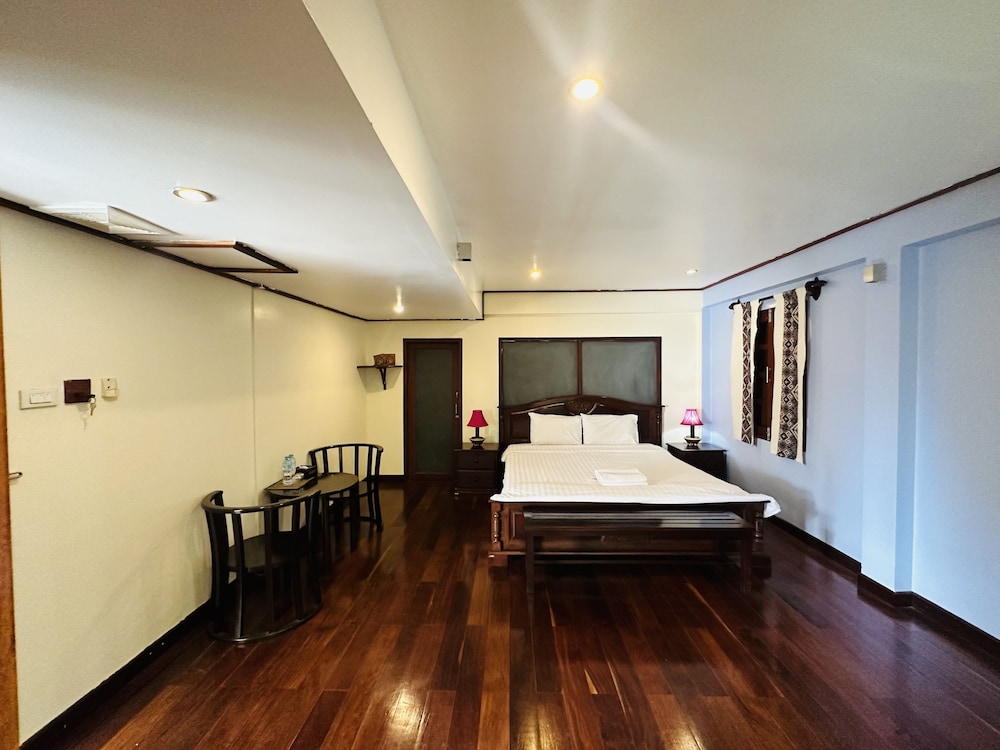 Deluxe Double Room - Photo 4