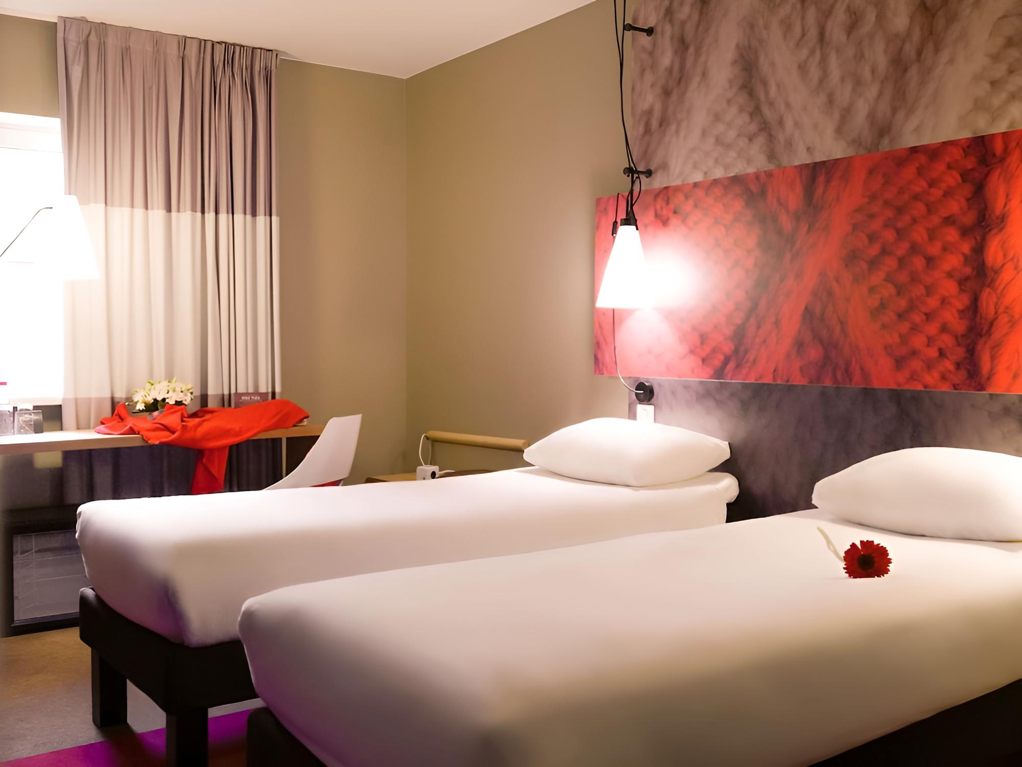 Standard Twin Room, 2 Twin Beds photo 2