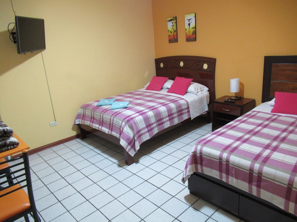 Family Triple Room, Non Smoking photo 1
