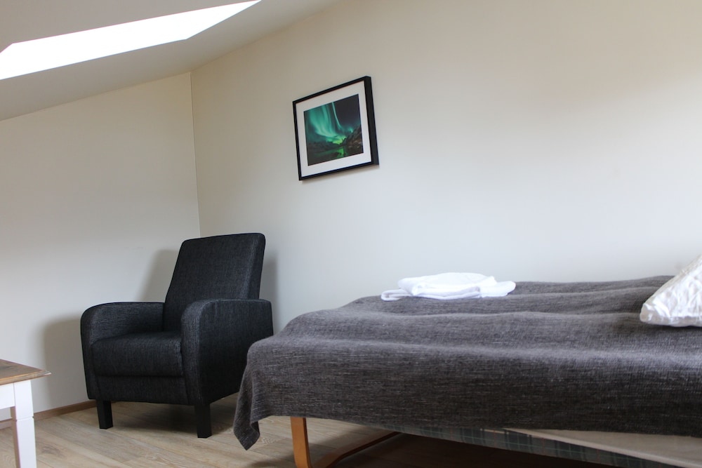 Basic Triple Room photo 2