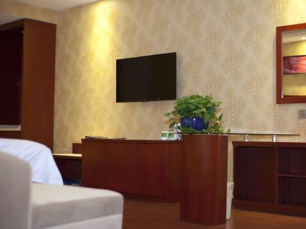 Business Suite photo 3