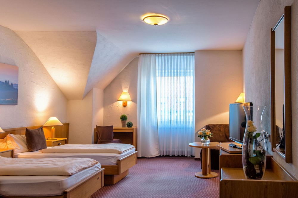 Double Room - Photo 4
